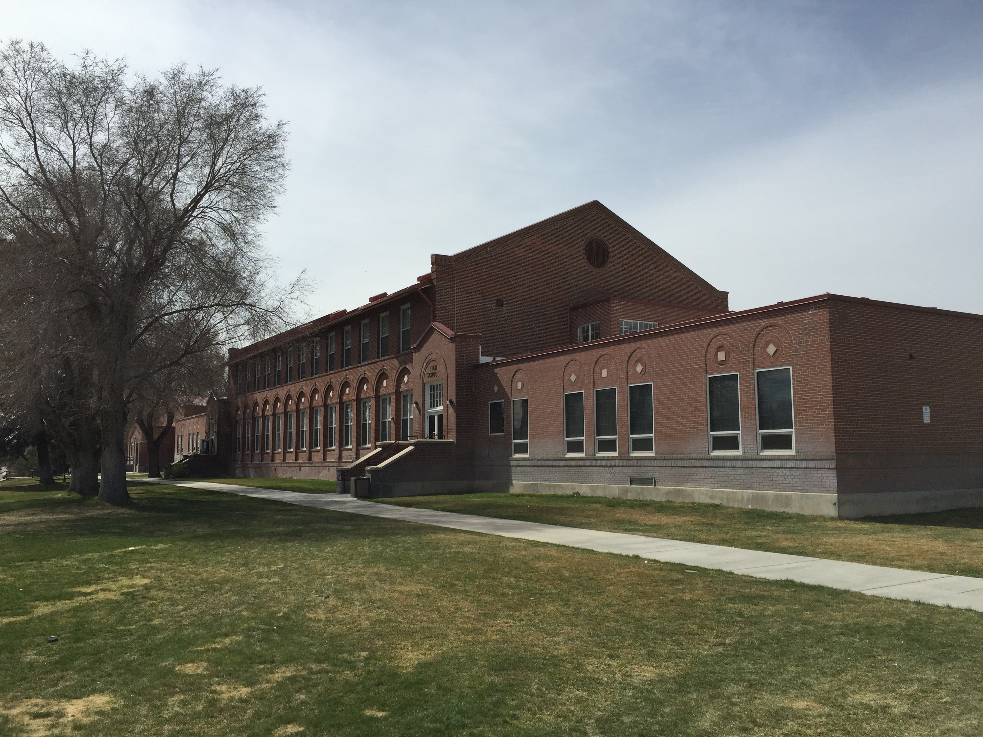 Best Schools in Elko County NV: 2026 Rankings, Mining Corridor Zoning & Parent Relocation Guide